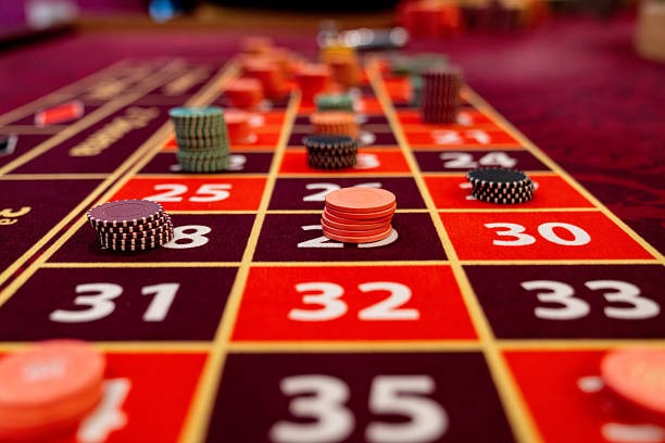 p0l0 toto Togel Online number selection interface showing available digits, payout multipliers, and draw countdown timer